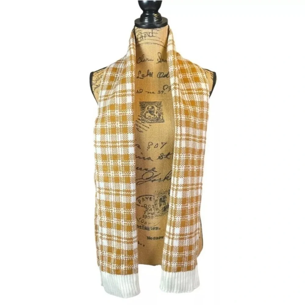 Timberland Carmel and cream scarf so pretty plaid one size $60